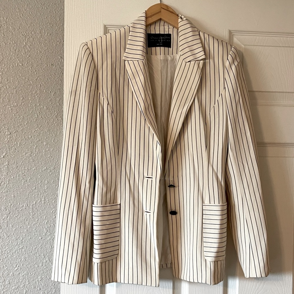 Eric Gaskins 100% silk blazer